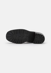Filippa K Botines - black