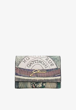 Petit portefeuille plié avec motif abstrait multicolore, arborant le logo en métal doré "Gattinoni" sur le rabat avant.