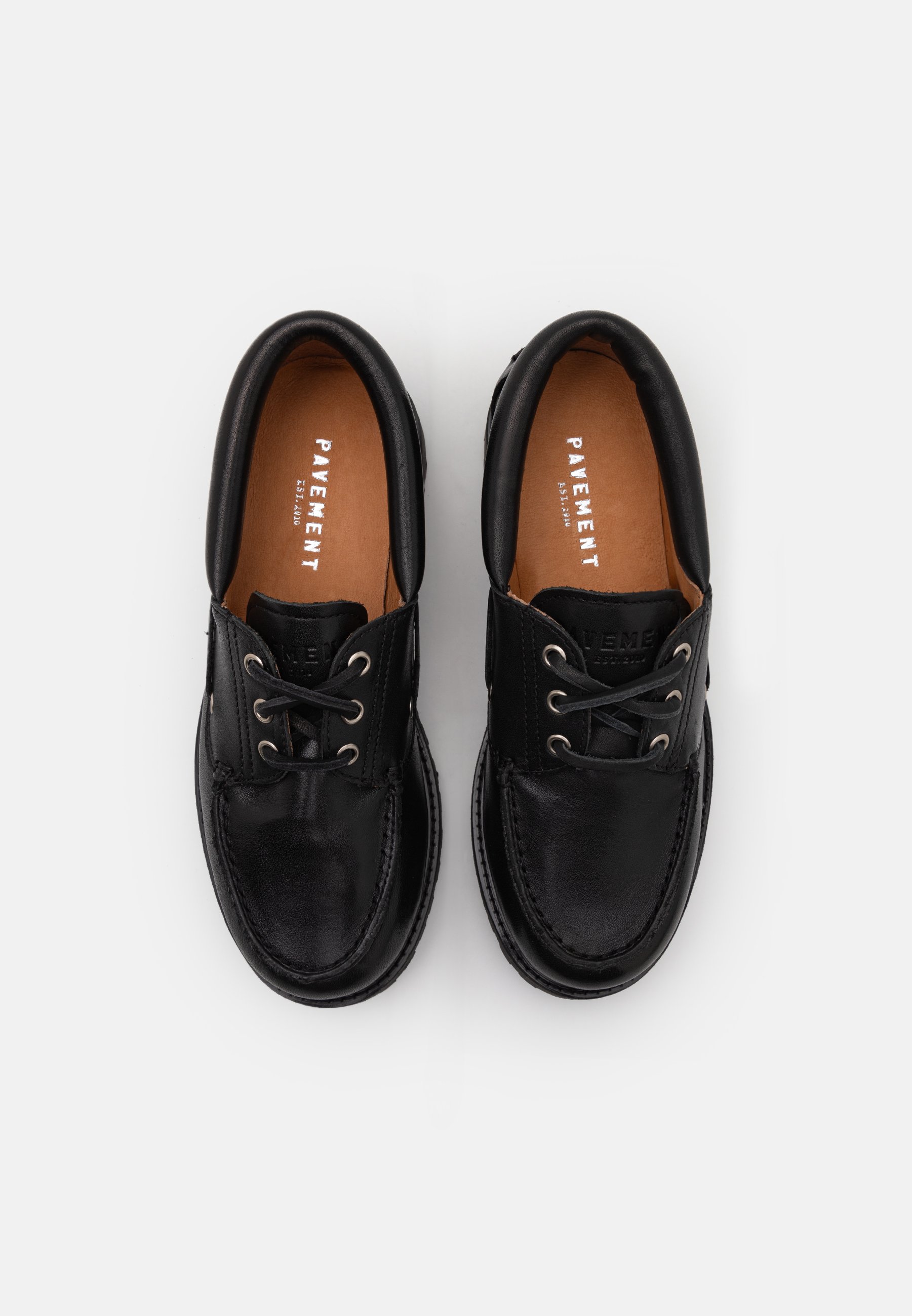 Pavement ALVINA - Boat shoes - black - Zalando.co.uk
