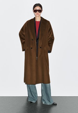 WIDE LONG LAPEL COLLAR WITH POCKETS - Kort kappa / rock - brown