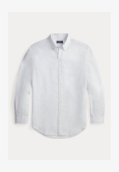 Cămașă cu mâneci lungi și nasturi, din material în dungi albastre deschise și albe. Are un guler clasic și un mic logo brodat pe piept.