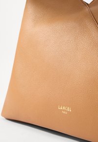 Lancel PAGODE - Cabas - camel/black
