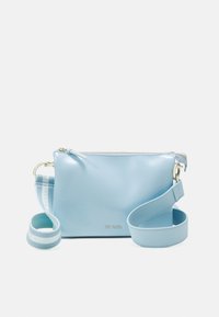 Unselected, blue