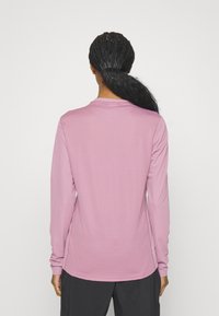 adidas Performance OWN THE RUN - Bluză cu mânecă lungă - wonde orchid