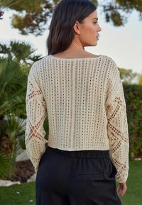 Next REGULAR FIT - Pitkähihainen paita - cream