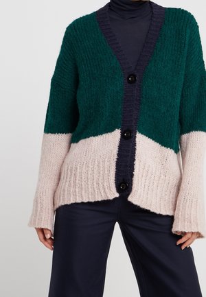 Vest - green