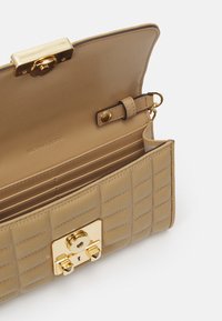 MICHAEL Michael Kors Torba na ramię