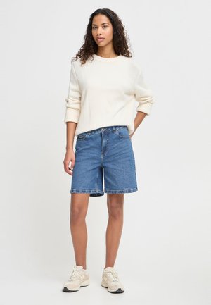 Oxmo OXMIRA - Jeansshort - ligth blue denim