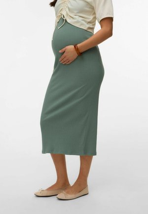 Pencil skirt - laurel wreath