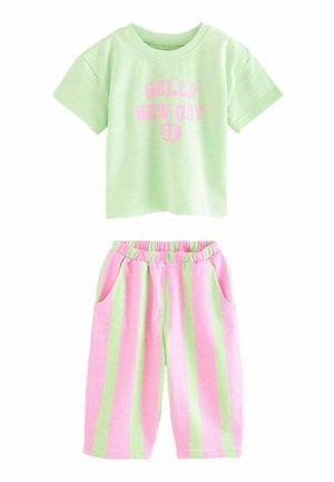 Next SHORT SLEEVE AND WIDE LEG- REGULAR FIT SET - Stoffhose - pink green slogan