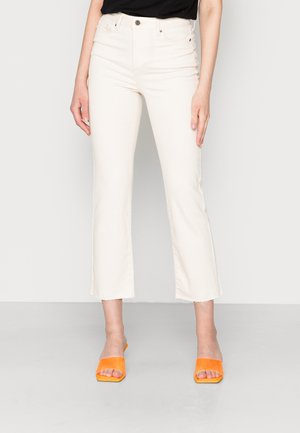 AWA CROPPED - Calças de ganga à boca de sino - ecru