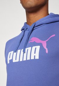 Puma COLOR LOGO HOODIE  - Pulover s kapuco - blue crystal