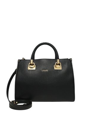 Sac à main en cuir noir avec une forme structurée, des poignées tressées, des finitions en métal doré et une bandoulière amovible. Présente un logo en relief.