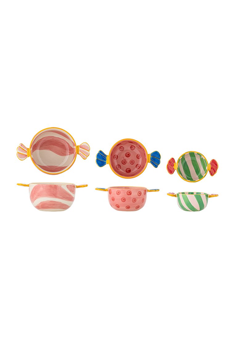 Set von fünf Keramikschalen in Bonbon-Form. Merkmale sind lebendige Farben, unterschiedliche Muster und Griffe, die wie Bonpapier aussehen.