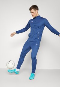 Nike Performance M NK DRY ACD21 TRK SUIT K - Fato de treino - mystic navy/white