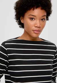 s.Oliver AUS STRETCH - Sweatshirt - schwarz