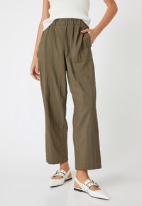 Koton WIDE - Pantalon classique - khaki