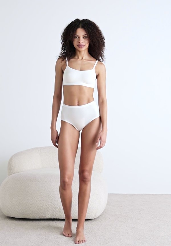 GO DAILY HIGHWAIST 3 PACK - Briefs4