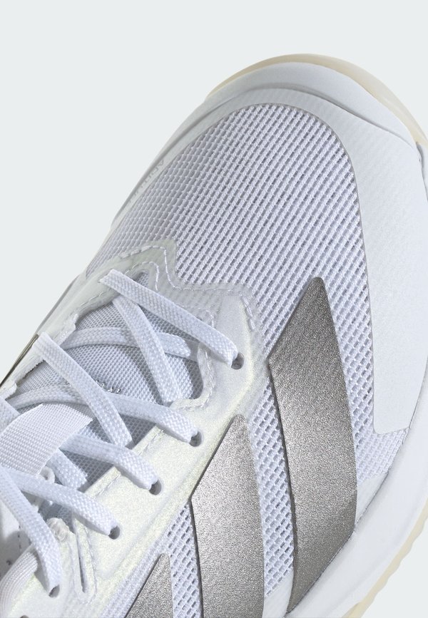 UBERSONIC CLAY - Clay court tennis shoes4