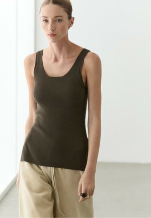 Massimo Dutti, Top - olive