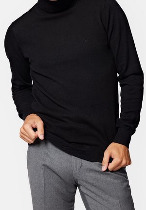 Pullover - black