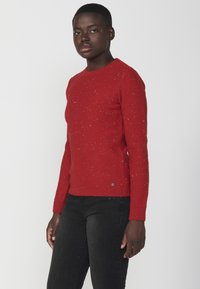 Koroshi Pulover - rojo