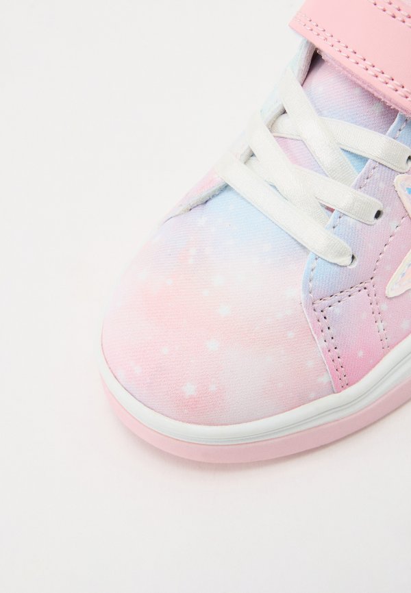 PAM - Trainers - rosa3