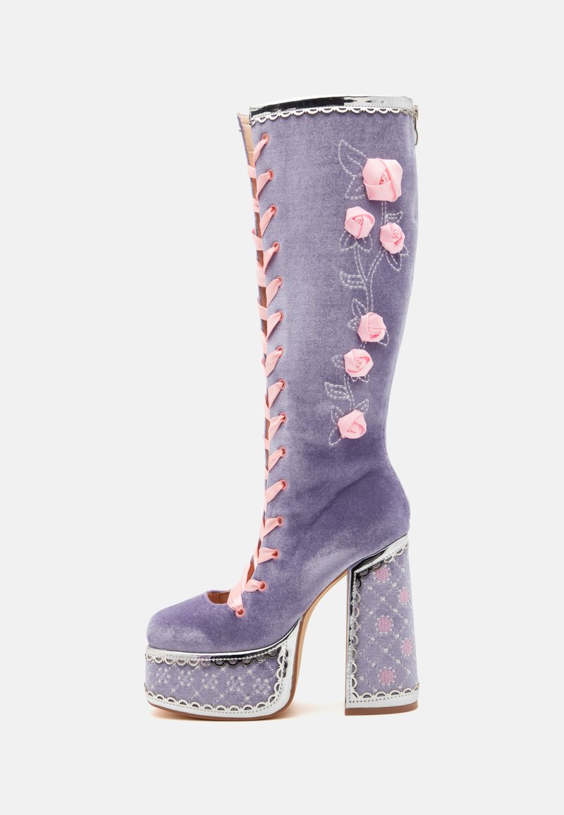 Koi Footwear GUILTLESS GHOST LACE UP PLATFORM LONG BOOT - Šņorzābaki - lilac