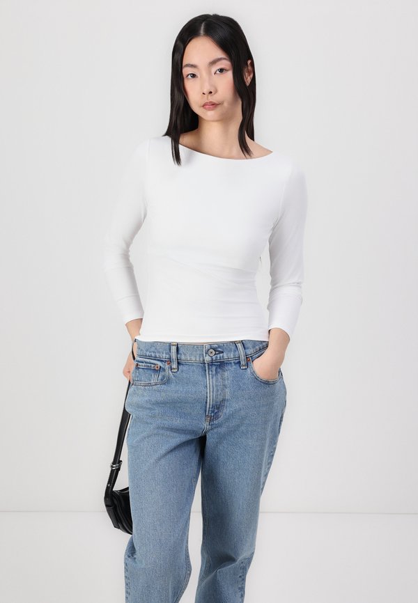 Soft Stretch Seamless Fabric Open-Back Top - Long sleeved top4