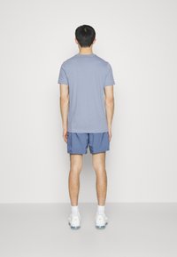 Thumbnail Image 5