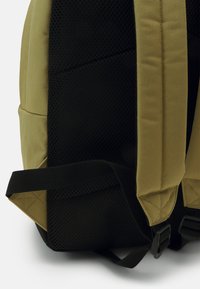 Carhartt WIP JAKE BACKPACK UNISEX - Rucksack - agate