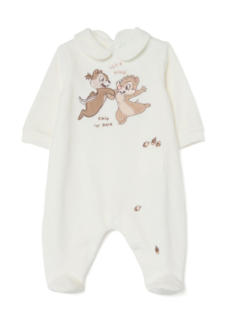 Un mono de tela suave y blanco que presenta un diseño bordado de Chip 'n' Dale, con acentos marrones y un bolsillo en la parte frontal. Con broches en la parte inferior.