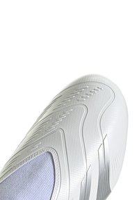 adidas Performance PREDATOR LEAGUE  - Botines de fútbol para terreno firme - footwear white/silver metallic