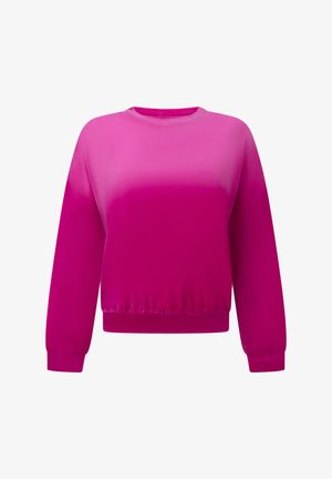 Fuchsiafarbener Pullover mit Farbverlauf, langen Ärmeln, rundem Ausschnitt sowie elastischem Saum und Bündchen. Glatte Textur.