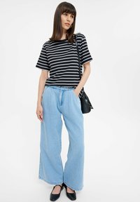 Greenpoint - T-shirt z nadrukiem