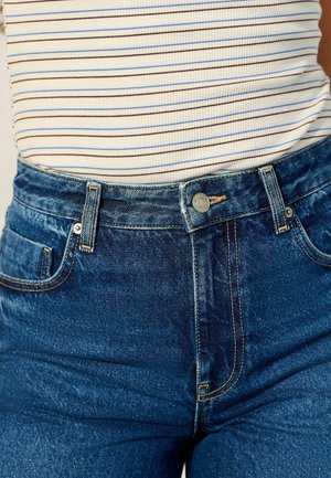 Next, REGULAR FIT - CROPPED WIDE LEG DEEP TURNUP JEANS . - Széles szárú - mid blue