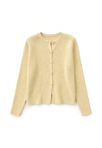 Μπεζ ριμπ πλεκτή ζακέτα με μακριά μανίκια, στρογγυλή λαιμόκοψη και έξι μαργαριταρένια κουμπιά μπροστά.