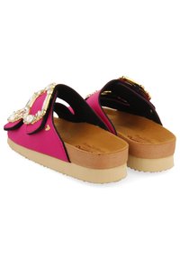 Gioseppo ADERKLAA - Sandalias planas - fuxia