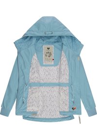 Ljusblå vindjacka med ett mönstrat innerfoder. Har en huva, dragkedja, dragsko i midjan och elastiska muddar. Inkluderar en logopatch.