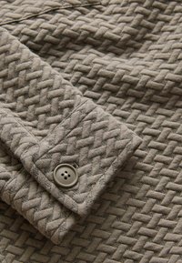 Next TEXTURE SHACKET  - REGULAR FIT - Nyári dzseki - mocha brown