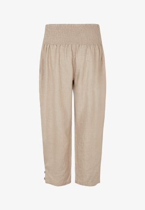 Lniane spodnie o długości do połowy łydki w jasnobeżowym kolorze, z marszczoną gumą w pasie, luźnym fasonem i guzikowymi zdobieniami przy nogawkach umożliwiającymi regulację długości.