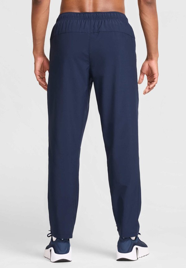 FORM - Tracksuit bottoms4