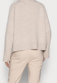 Marc O'Polo Svetr - beige