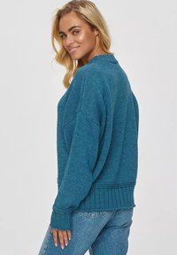 Makadamia - Sweter