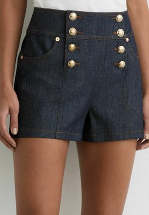REGULAR FIT - SKYLAR BUTTON-DETAIL - Jeans Shorts - dark blue