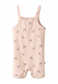 Combinaison rose pâle avec des bretelles fines, décorée de petits motifs de papillons violets. Comprend des bords festonnés et un tissu doux et extensible.