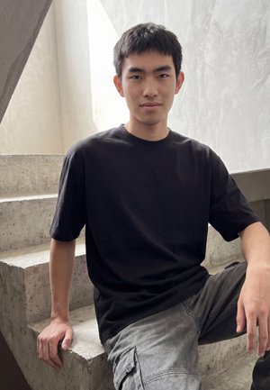 Urban Classics, LOOSE TEE - Základné tričko - black