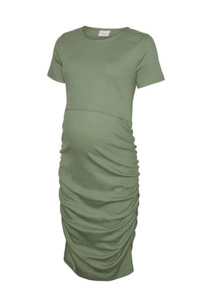 Blød grøn kortærmet graviditetskjole med rynkede sider og rund halsudskæring, designet til behagelig graviditetstøj.