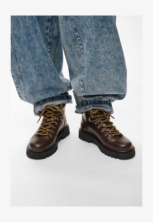 Gestuz, HIKMA - Bottes à lacets - dark brown