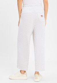 American Vintage JOGGING ATUBAY - Donji dijelovi trenirke - hellgrau